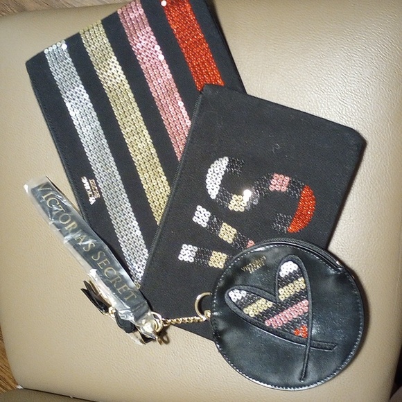 Victoria's Secret Sequin Clutch Set - Picture 9 of 13